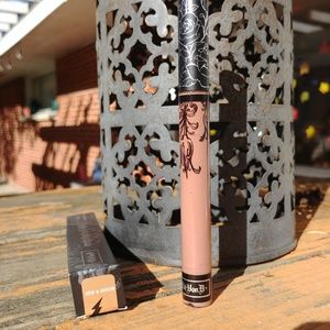 Kat Von D Everlasting Liquid Lipsti in Bow N Arrow